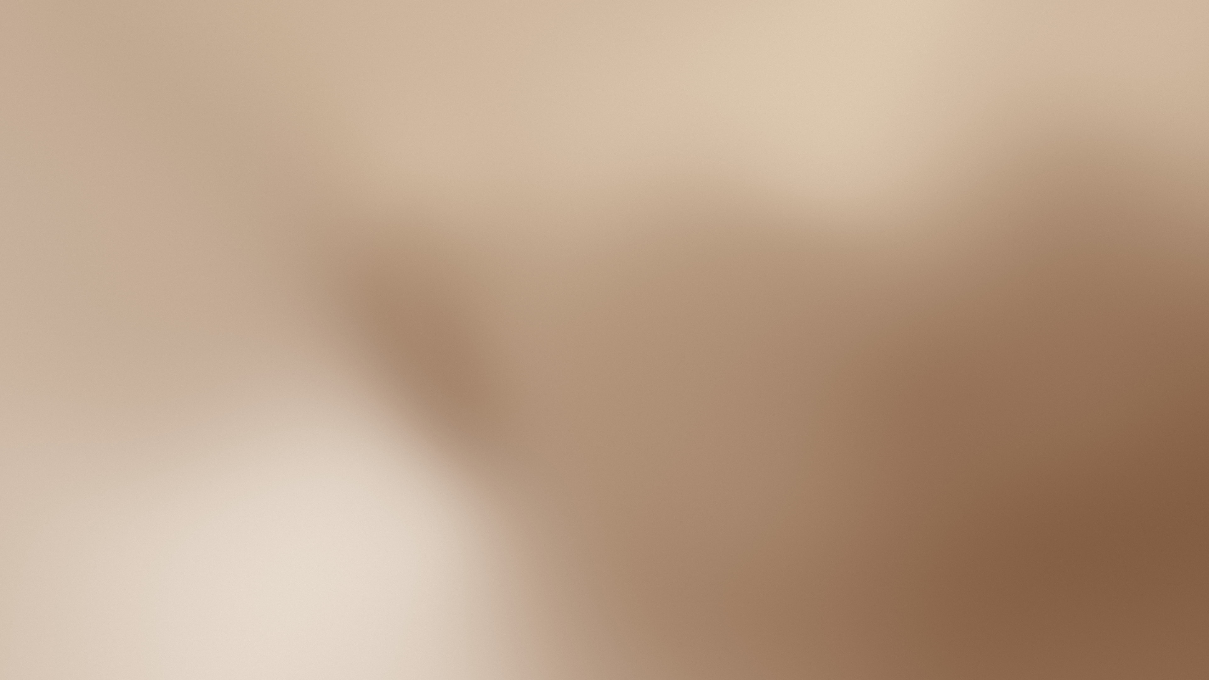 Beige and Brown Mesh Gradient desktop wallpaper in 4K